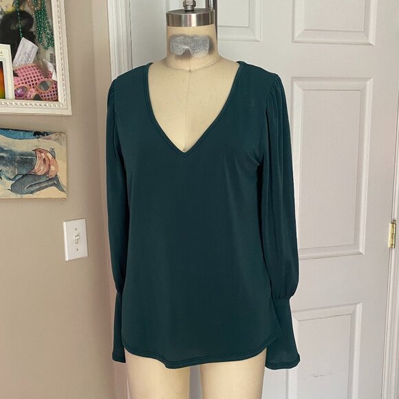 GREEN ENVELOPE V-neck Mutton Sleeve slouchy Stretch Tunic Shirt *SMALL* - Picture 1 of 7